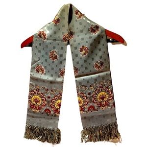 CURRIE SILK Vintage 1940-50's  Mens Scarf Greenish Gray 45"x 12" French Fringes